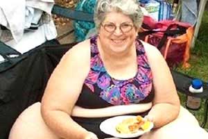 تشكيك في صحة صورة صاحبة أضخم فخذين في العالم