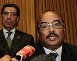 انفجارات قوية تهز طرابلس 