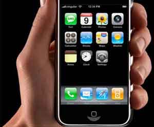 مراهق كويتي يقهر إعاقته ببرمجة الـ"آي فون"