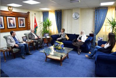 الدكتور كمال الدين بني هاني : الجامعة الهاشمية الأكثر تمكينا للمرأة