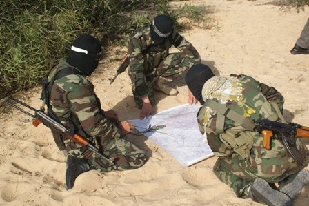 حزب النور في مصر يدعو لدعم غزة عسكريًّا حزب النور في مصر يدعو لدعم غزة عسكريًّا