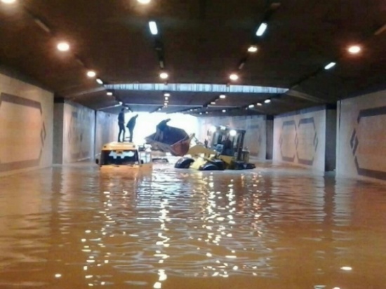 الأمانة : مضخات وخزانات الأنفاق تعمل بكل كفاءة