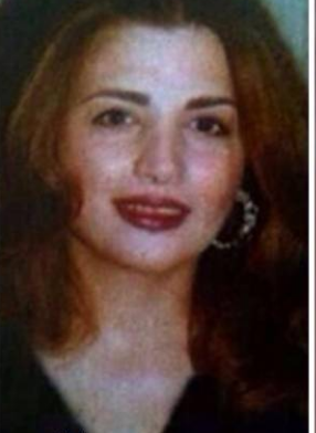 خمّنوا مَن صاحبة هذه الصورة.. أصبحت من أجمل الإعلاميات في لبنان! خمّنوا مَن صاحبة هذه الصورة.. أصبحت من أجمل الإعلاميات في لبنان!