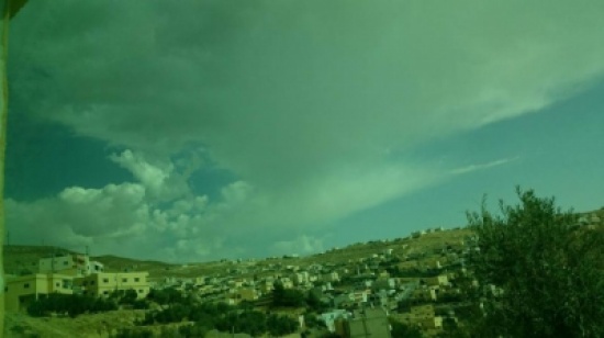 صور : تساقط امطار خفيفة في أجزاء من جبال الشراه صور : تساقط امطار خفيفة في أجزاء من جبال الشراه