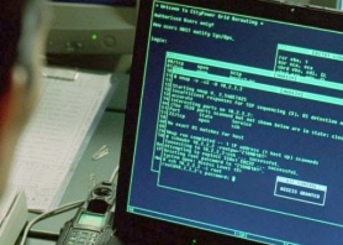 تغريدة شاب تقتل شقيقه وتهدم منزله !