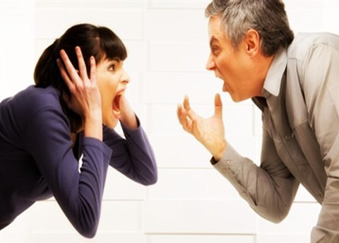 حالت دون انتحاره.. فقتلها!!