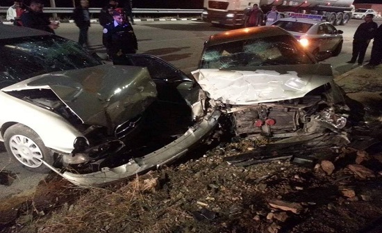 وفاتان بحادث تصادم مركبتين في الشوبك