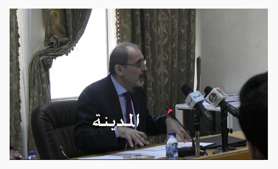 الصفدي : لم تتضح ملامح صفقة القرن ومتمسكون بـ"سلام شامل" الصفدي : لم تتضح ملامح صفقة القرن ومتمسكون بـ"سلام شامل"