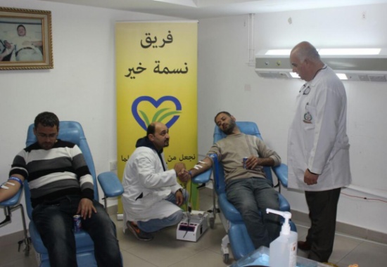 حملة تبرع بالدعم تحت عنوان "دمنا لك " في المفرق