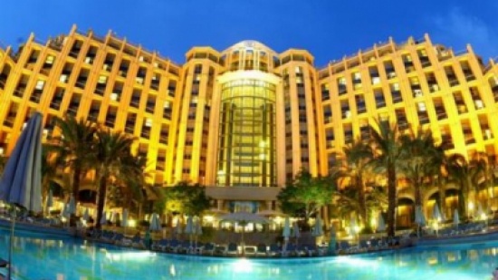 اعتقال عمال أردنيين في إيلات بعد طعن فتاة إسرائيلية "عارية" بفندق