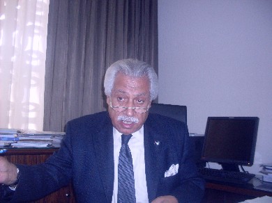 امين عمان يبحث تعزيز السلامة المرورية مع رئيس الاتحاد الدولي للسيارات