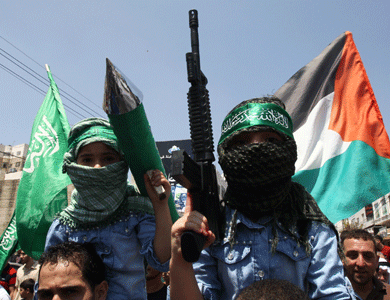 حماس تدعو إلى تفعيل المقاومة ضد إسرائيل في الضفة