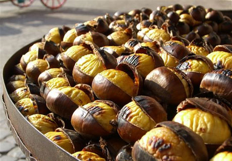 أخطر ما يسببه الإفراط في تناول الكستناء أخطر ما يسببه الإفراط في تناول الكستناء