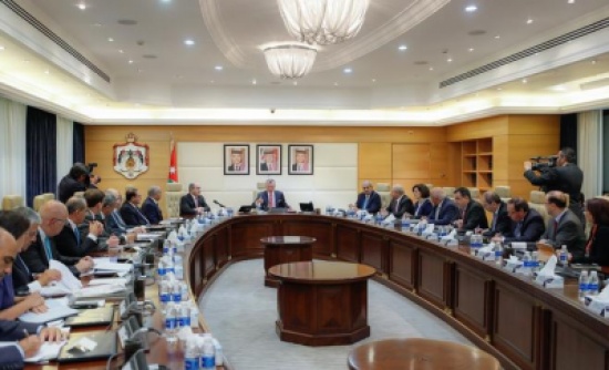 الملك : واثق بأننا نسير بالاتجاه الصحيح الملك : واثق بأننا نسير بالاتجاه الصحيح