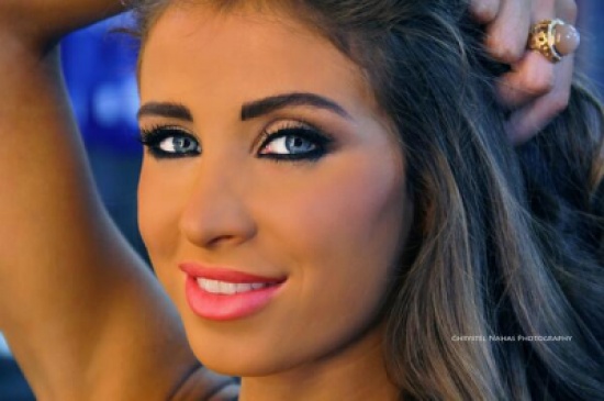 أنابيلا هلال :" كل الكريمات مكونة على اساس دراسات خاصة بالمرأة الاوروبية" أنابيلا هلال :" كل الكريمات مكونة على اساس دراسات خاصة بالمرأة الاوروبية"
