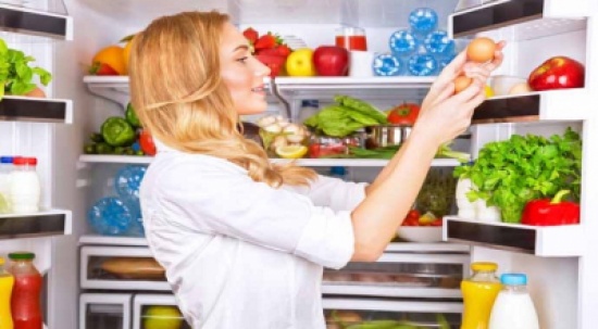 10 أشياء يجب أن لا تضعيها في الثلاجة 10 أشياء يجب أن لا تضعيها في الثلاجة