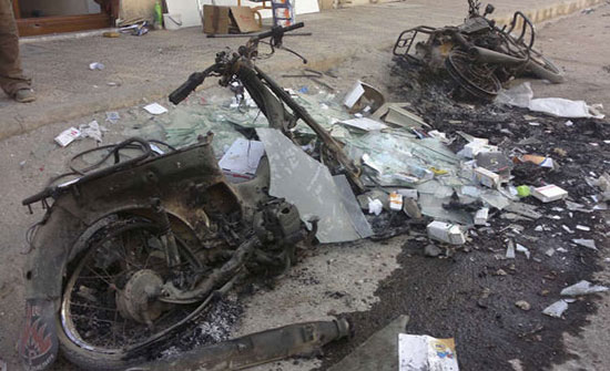 قتلى وجرحى بتفجير دراجة نارية في إدلب السورية