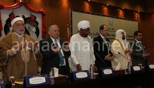 بالصور : انطلاق فعاليات مؤتمر " دور الوسطية في مواجهة الإرهاب "