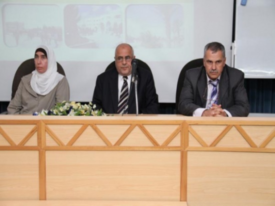 يوم علمي لكلية العلوم وتكنولوجيا المعلومات في جامعة الزرقاء