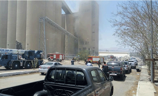 10 اصابات بحادث حريق في ميناء العقبة القديم