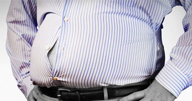 المضطرون لتناول الطعام ليلا.. 5 نصائح تحميك من الكرش