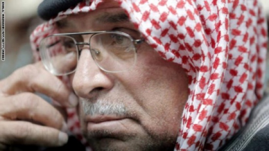 لماذا انسحب والد وشقيق الكساسبة من حفل الأمانة ؟؟ لماذا انسحب والد وشقيق الكساسبة من حفل الأمانة ؟؟