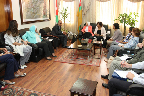 تعاون بين "الأردنية" و"كولومبيا" لمعرفة احتياجات اللاجئين السوريين