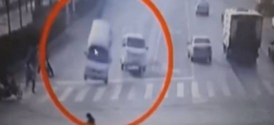 فيديو| خمس حوادث لم يستوعبها العقل فيديو| خمس حوادث لم يستوعبها العقل