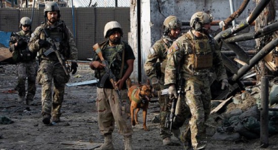 15 قتيلا بينهم 5 أميركيين في هجوم انتحاري في كابول