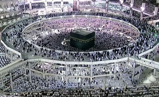 السعودية: تخصيص صحن المطاف للمعتمرين فقط في رمضان السعودية: تخصيص صحن المطاف للمعتمرين فقط في رمضان