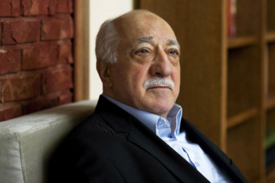 برلماني مصري يطالب حكومته بمنح " فتح الله غولن " لجوءاً سياسياً برلماني مصري يطالب حكومته بمنح " فتح الله غولن " لجوءاً سياسياً