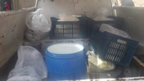 اتلاف 150 كغم من الالبان الفاسدة في المفرق