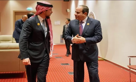 ولي العهد يستقبل الرئيس المصري لدى وصوله المملكة ولي العهد يستقبل الرئيس المصري لدى وصوله المملكة