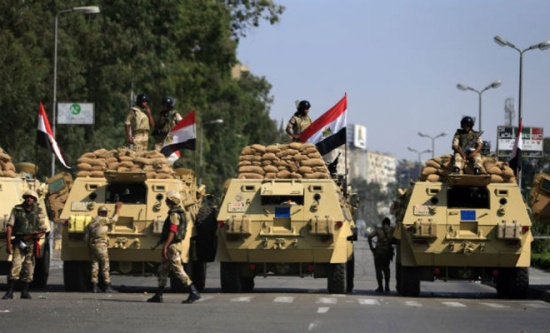 مصادر: مقتل ضابط شرطة مصري في انفجار بسيناء مصادر: مقتل ضابط شرطة مصري في انفجار بسيناء
