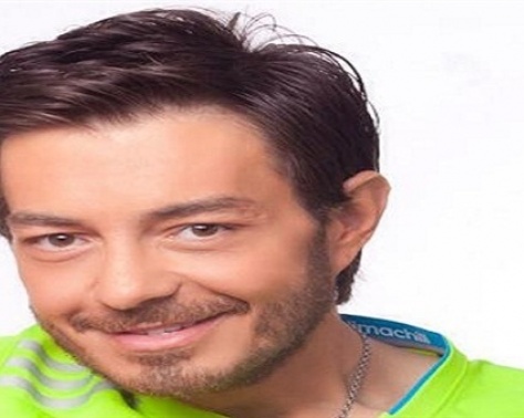 بالفيديو - ماذا فعل عادل إمام لأحمد زاهر ليقول: "دموعي نزلت من عينيا"؟ بالفيديو - ماذا فعل عادل إمام لأحمد زاهر ليقول: "دموعي نزلت من عينيا"؟