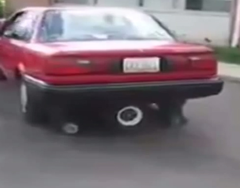 إبتكار لتسهيل ركن سيارة في مدة 21 ثانية