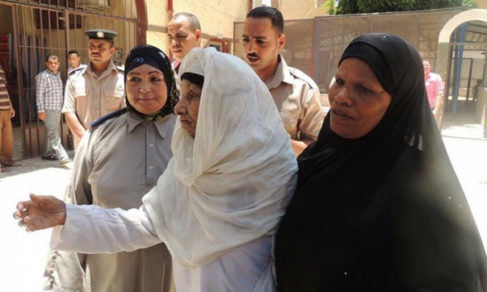 هذه هي قصة سجينة عمرها 103 أعوام أفرج عنها السيسي هذه هي قصة سجينة عمرها 103 أعوام أفرج عنها السيسي