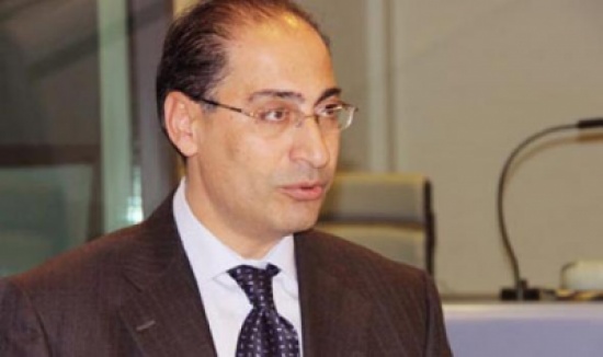 وزير الطاقة جولة جديدة من عروض انتاج الكهرباء من الشمس والرياح وزير الطاقة جولة جديدة من عروض انتاج الكهرباء من الشمس والرياح