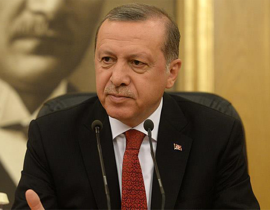 أردوغان: روسيا تركتب خطأً جسيماً بغاراتها في سوريا أردوغان: روسيا تركتب خطأً جسيماً بغاراتها في سوريا