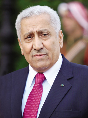 النسور يتلقى رسالة من رئيس لجنة حقوق الانسان العربية