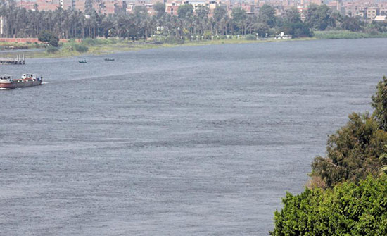 بعد المصري قاتل طفليه.. أم ترمي ابنيها في النيل! بعد المصري قاتل طفليه.. أم ترمي ابنيها في النيل!