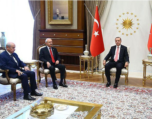 أردوغان وقادة المعارضة يتفقون على مكافحة منظمتي "غولن" و"بي كا كا" أردوغان وقادة المعارضة يتفقون على مكافحة منظمتي "غولن" و"بي كا كا"