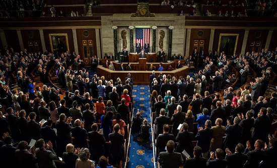 مشرعون يحثّون ترمب على "أقصى قدر من الضغط" على إيران