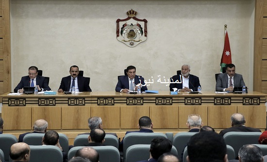لجان النواب تستكمل انتخاب الرؤساء ونوابهم والمقررين لجان النواب تستكمل انتخاب الرؤساء ونوابهم والمقررين