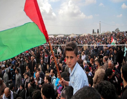 الآلاف يتوافدون لحدود غزة بالجمعة الـ 17 لمسيرات العودة