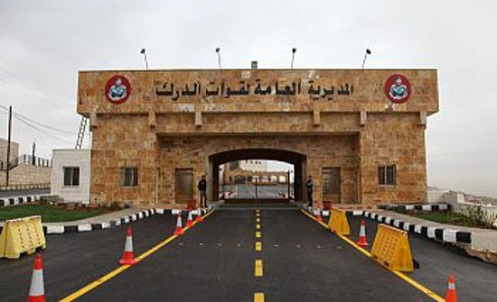 قوات الدرك تسير رحلة عمرة لمتقاعديها