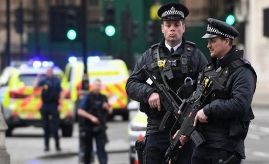 اعتقال شخص يشتبه بتخطيطه لهجوم بمتفجرات في لندن اعتقال شخص يشتبه بتخطيطه لهجوم بمتفجرات في لندن