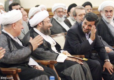 خاتمي يخشى"احتراق " إيران ورفسنجاني ينتقد احمدي نجاد