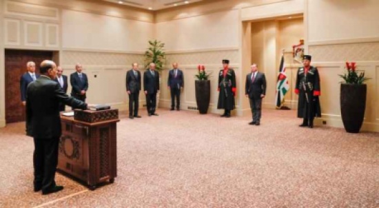 أعضاء جدد في المحكمة الدستورية يؤدون اليمين أمام الملك