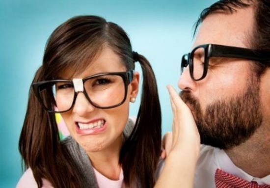 حلول بسيطة للتخلص من رائحة الفم الكريهة!